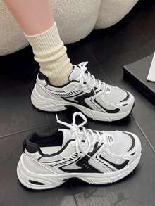 Soft Leather Thick-Soled Height-Enhancing Sneakers, Women's Breathable Mesh 2025 Spring, Summer And Autumn New Casual Running Shoes, Music Festival Millennial Style Back To School Must-Have - Đen và trắng - Xem 2