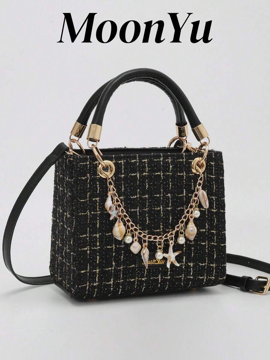 Women's Handbag With Glamorous Shell Pendant, Fashionable For Beach Vacation, Black - Black - View 1