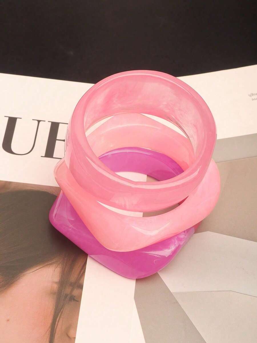 3件套粉色亚克力手镯，优雅简约的染色手镯组合，可单独佩戴或叠戴，适合日常佩戴和度假。 - 粉色 - 查看 1