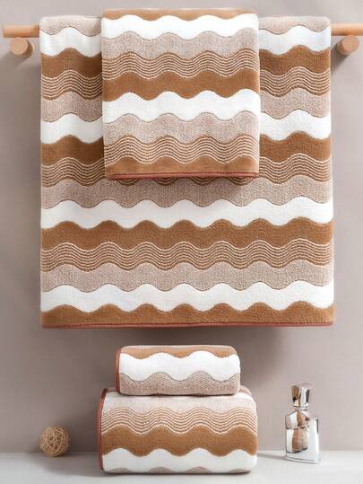 女士柔软吸水珊瑚绒毛巾浴巾