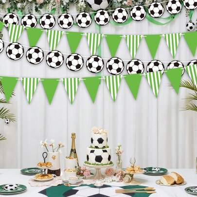 2面足球主题旗帜，世界杯场馆装饰，激情绿色足球盛宴道具，主题生日派对装饰，三角旗