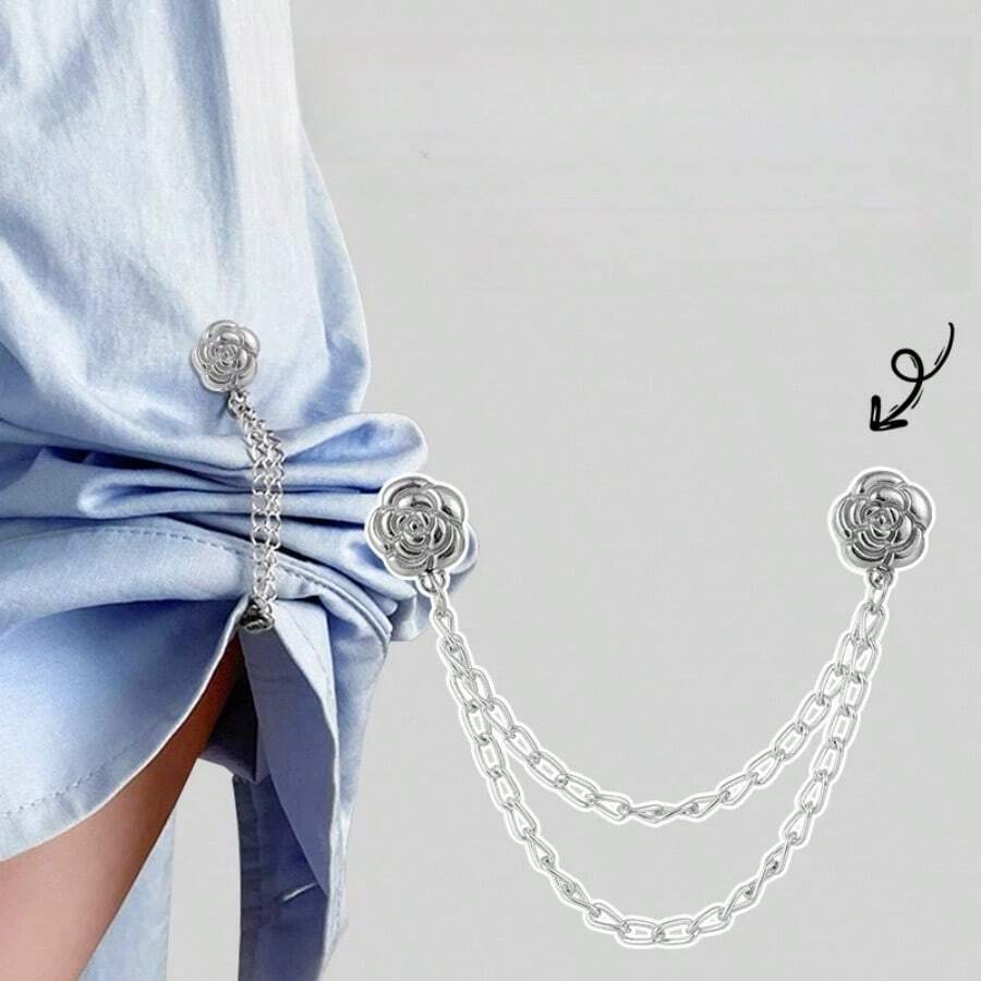 1 st. t-shirtklänning med kameliablommor, kort ärm, fast justerbar knapp, längre fåll, fast knapp