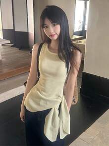 女士无袖吊带背心，宽松露肩时尚性感上衣，适合夏季休闲穿着 - 杏色 - 查看 3