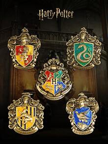 Harry Potter 1枚金属弧形盾形徽章，美学勇敢狮子与狡猾蛇高浮雕盾形徽章复古胸针，周边礼品，徽章非常适合作为背包徽章、时尚装饰礼品、墙面艺术品、角色扮演和粉丝收藏品。[官方授权] - A - 查看 1