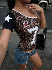 Áo thun nữ dáng rộng, hở vai, họa tiết da báo, cổ bất đối xứng, ôm sát, trang phục mùa hè năng động, thoải mái. - Màu nâu  Mocha - Xem 5