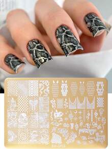 1pc Bronzing Gold Snake Pattern Nail Art Stamping Plate Nail Stencil Snake Print Snake Scale Goth Metal Nail Art Template Manicure Tool Nail Salon Supply DIY Snake Nail Stainless Steel Template - Gold - View 1