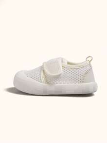 1 đôi dép xăng đan lưới màu trắng cho bé gái và bé trai, có khóa dán, mũi tròn, đế mềm, thoải mái, thoáng khí, giày dép thường ngày cho bé, thích hợp cho mùa hè. - trắng - Xem 6