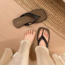 2026 New Retro Wedge Flip Flops For Women, Summer Fashion Thong Sandals, Thick Sole Non-Slip Beach Slippers - Black - View 4