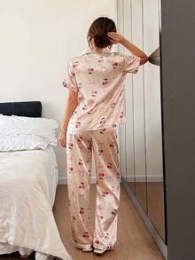 Dreamivo Conjunto de pijama de satén con estampado de cerezas, top de pijama cómodo de manga corta con botones y pantalones casuales, ropa de estar en casa y de dormir para mujer. - Albaricoque - Ver 2