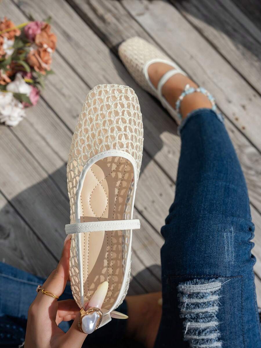 夏季新款弹力带网眼镂空女式平底鞋，时尚透气玛丽珍芭蕾舞鞋，休闲日常通勤一脚蹬平底鞋，适合夏季度假 - 米白色 - 查看 1