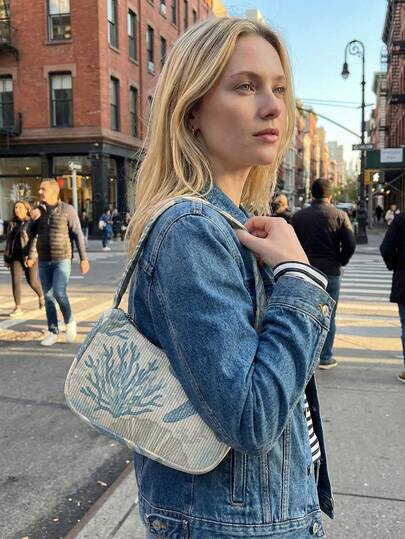 Bolso de hombro de pana suave con estampado de elementos oceánicos frescos, disponible en 3 colores. Bolso de estilo baguette versátil y de nicho para el transporte, con diseño retro, adecuado para el uso diario, citas, compras, viajes, combinando moda y practicidad.