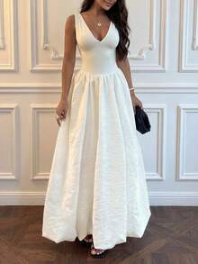 Robe élégante à boutons floraux, convient pour les vacances, les trajets, les rendez-vous romantiques, le port quotidien, les invités de mariage, les tenues d'été blanches - Blanc - Voir 1