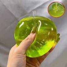 1个柔软舒适的慢回弹麦芽粉蓝水晶大苹果造型挤压球，超薄粘性外层，可塑形奶油质地，适合圣诞节桌面装饰、办公室减压，是理想的礼物。 - 彩色 - 查看 5