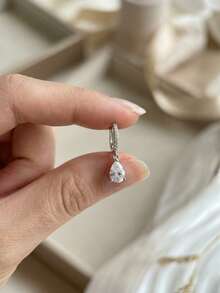 Luxury Double-Circle Teardrop Zirconia Silver Earrings, Shiny & Elegant, Versatile Daily & Party Wear For Women - Silver - View 9