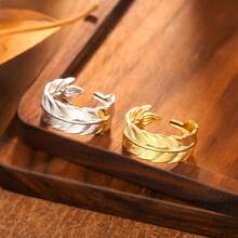 A Titanium Steel Ring With A High-End Feel - Gold - View 1
