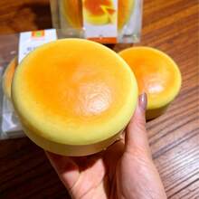 1 món đồ chơi bóp mềm hình thức ăn giống thật - Sữa chua, phô mai, chất liệu PU đàn hồi chậm, bánh mì, hộp bánh ngọt, đồ chơi bóp giảm căng thẳng, quà tặng bóp mềm, đồ chơi bóp tay, quà sinh nhật - Nhiều màu - Xem 5