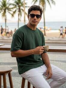 Stylish Textured Men's Oversized T-Shirt, 200g/M² - Military Green - View 1