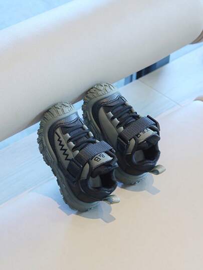 2026新款防污防滑户外运动鞋，适合幼儿和小朋友