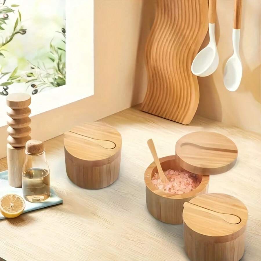 1 hộp đựng muối bằng tre và gỗ kèm thìa, hũ đựng gia vị nhà bếp có nắp xoay, hộp đựng gia vị bằng gỗ dùng trong gia đình.