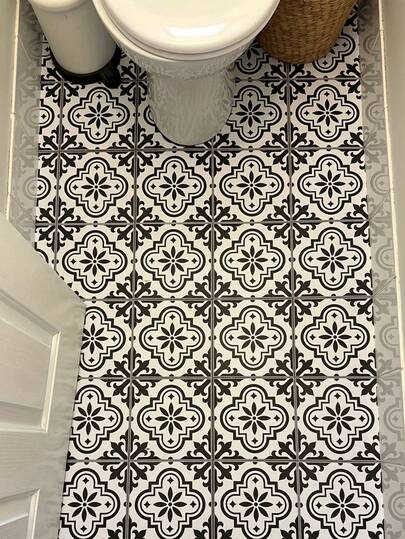 Bộ 12/24 miếng dán sàn chống trượt, chống thấm nước, kiểu Ma-rốc màu đen trắng, dán tự dính cho gạch men nhà bếp, phòng tắm, gạch men có hoa văn chống mài mòn, kích thước 11.81x11.81 inch, nhãn dán, decal dán tường, decal vinyl trang trí nhà cửa, đồ trang trí mùa xuân làm mới ngôi nhà của bạn, nhãn dán trang trí Rama cho gạch lát sàn, gạch lát sàn tự dính, gạch dán trang trí phòng khách, trang trí phòng.