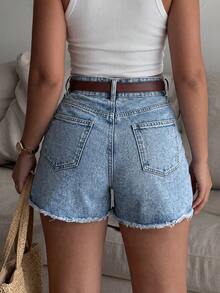 Lässige und pendeltaugliche minimalistische, vielseitig einsetzbare Damen Jeans-Shorts mit mittlerer/hoher Taille, Säurewaschung, ohne Stretch und geradem Bein - Helle Waschung - Übersicht 6