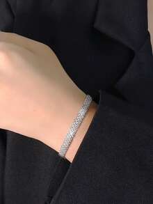 1 chiếc vòng tay bằng bạc Sterling S925, kiểu dáng tối giản, độc đáo, họa tiết hình học đan xen, thích hợp cho nữ giới đeo hàng ngày. - Bạc - Xem 3