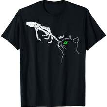 Skeleton Hand Boop On A Cat's Nose Funny Halloween Graphic T-Shirt - 黑色 - 查看 1