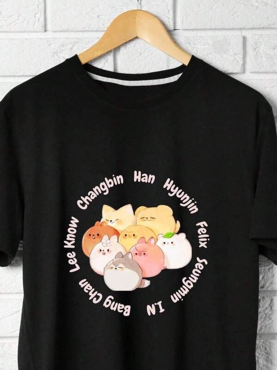 2026 Young Girl's Boy's Graphic Print Tops, Stray Kinder T-Shirt Kpop Meme T-Shirt Casual Loose Fit Round Neck Short Sleeve T-Shirt Comfortable For Daily Wear, Street Style, Home, Vacation In Spring Summer,Mommy And Daughter Matching Outfit Size 2Y-16Y, S-XXXL, Men Clothing, Tops For Women, Unisex Graphic T Shirt, Perfect Gift For Back To School And Mother's Day, Can Be Matched With Parent-Child Outfits - 黑色 - 查看 1