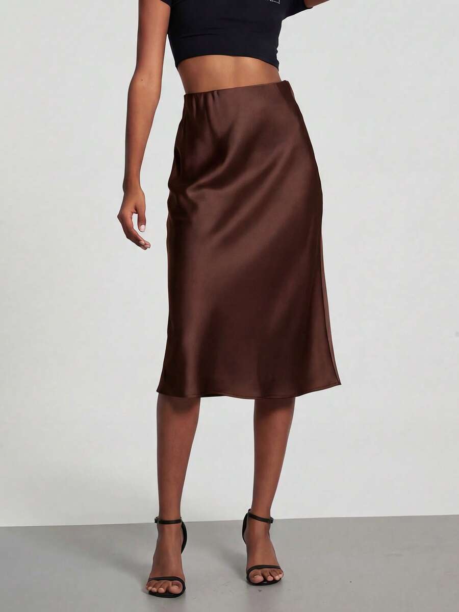 Chân váy midi satin cạp cao dành cho nữ, trang phục thường ngày thanh lịch cho mọi mùa xuân.