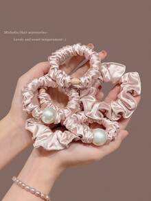 3 chiếc dây buộc tóc bằng satin đính ngọc trai giả, kiểu dáng thanh lịch, không gây hư tổn tóc. - Nhiều màu - Xem 4