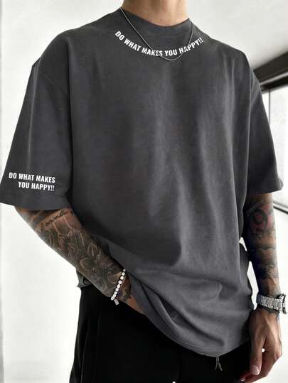 男士简约印花圆领休闲宽松短袖T恤，适合夏季穿着，舒适透气，引领时尚潮流