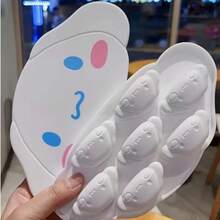 SANRIO 带盖卡通硅胶托盘，饮料和鸡尾酒制冰模具 - 彩色 - 查看 4
