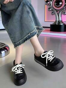 Dép lê khoét lỗ mùa hè 2025, dép bít mũi cho nữ, dép bít mũi buộc dây đế dày nhẹ, dép đi vườn dễ thương, dép xăng đan ngoài trời. - màu đen - Xem 9