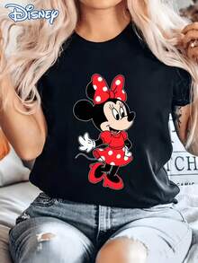 Women's Oversized Black Cotton Short Sleeve T-Shirt With Official Disney Minnie Mouse Print, Red Polka Dot Dress & Bow Design, Causal Graphic Tee For Daily Wear, Model With Light Pink Curly Hair And Ripped Jeans, Disney Shirt, Disney Shirts, Summer Outfits For Women, Spring Outfits For Women, Officially Licensed Disney T-Shirts, Disney Men's And Women's Spring/Summer Fashion Casual Short-Sleeve T-Shirts - 黑色 - 查看 1