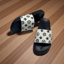 男士拖鞋，时尚印花拖鞋，柔软EVA平底防滑家居拖鞋，室内外皆宜，超级舒适防滑耐穿男士休闲拖鞋，适合日常穿着 - 米色 - 查看 5