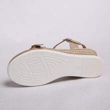 1 Pair Elegant Solid Color Fashion Buckle Wedge Heel Sandals, Suitable For Outdoor Wear In Spring And Autumn - Gold - View 5