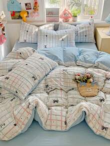 三件套蓝白格子被套，黑色俏皮爱心、字母和蝴蝶结印花被套，带系带角和拉链设计，简约可爱床上用品套装，包含1个被套+2个枕套，超柔软涤纶面料，被套和枕套不含被芯，四季皆宜。 - 淺藍色 - 查看 9