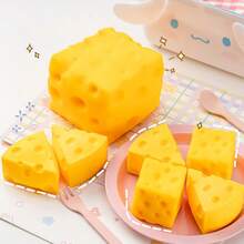三角形奶酪造型软萌玩具，减压捏捏球，返校用品，办公、教室及居家适用，冬季好物，感恩节、圣诞节、沙特国庆日、生日、节日、新年、情人节礼物，送给男友/女友，成人适用 - 彩色 - 查看 3