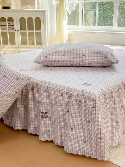 3pcs (1pc Bed Skirt 2pcs Pillowcase)Cherry With Red Checkered Pattern Printed Design With Lotus Leaf Hem Bed Skirt, Full Coverage Dust Protection Cover With Skirt Hem Bed Skirt Cover Three-Piece Set Pleated Bed Skirt With 2 Pillowcases Bedding Set