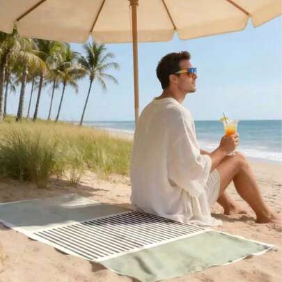 Una toalla de playa clásica y moderna única, perfecta para actividades de verano como acampar, viajar y días de piscina. Es un gran regalo para la familia con un tejido súper absorbente y de secado rápido.