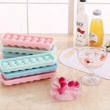 1/2/4 Pcs Ice Cube Trays, Easy Release & Flexible Molds, 14-Grids 4 Colors Assorted With Spill-Proof Removable Lids, Stackable Tray With Cover, Kitchen Supplies & Gadgets - Ice Film - View 3