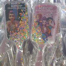 1 chiếc lược chải tóc đệm khí hình nhóm nhạc nữ K-Pop Dreamlike, lược xoay massage Lumi Style, dụng cụ tạo kiểu tóc chống tĩnh điện giúp tăng độ phồng, đạt chứng nhận CE (Mẫu ngẫu nhiên) - Nhiều màu - Xem 10