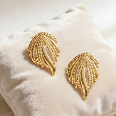 1 Pair Thick Exaggerated Gold Hoop Earrings, Asymmetrical Swirl Tassel Earrings, 18K Gold Plated Earrings For Women, Hypoallergenic & Anti-Oxidation, Bohemian Style Minimalist Jewelry, Gift For Her