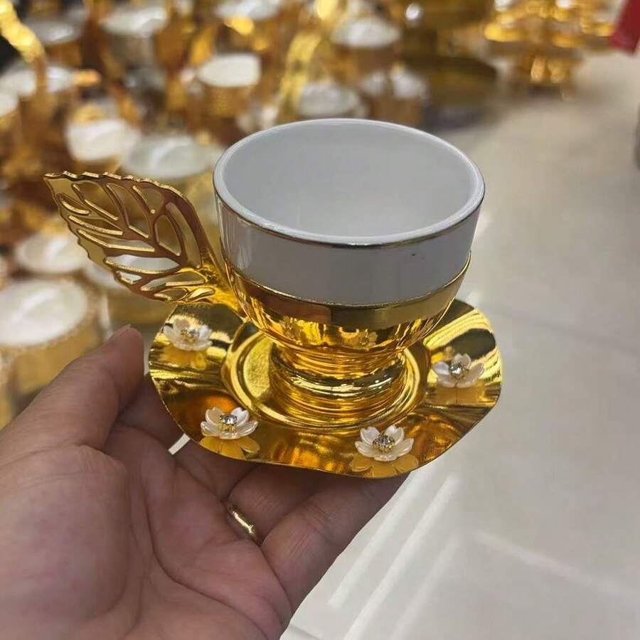 一套陶瓷咖啡杯碟，3D蝴蝶叶形手柄，金色马克杯，北欧简约牛奶杯，下午茶杯，红色茶杯，情人节礼物 - 金色 - 查看 1