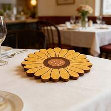 2pcs/Set Sunflower Placemat Set, Heat Resistant Mat, Kitchen & Dining Table Coaster, Home Heat Insulation Pad And Pot Holder - View 4