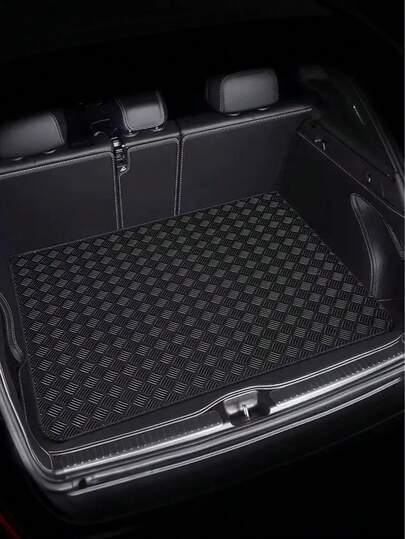 1 tấm lót cốp xe in họa tiết, vật dụng cần thiết khi đi du lịch, phù hợp với nhiều dòng xe, trang trí theo phong cách công nghiệp giúp tăng thêm vẻ đẹp cho nội thất xe.