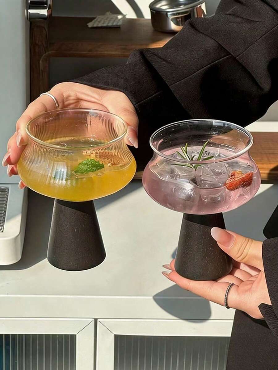 1个高品质独特设计玻璃杯，配木柄，复古鸡尾酒/葡萄酒/饮料/咖啡/下午茶杯，适用于苏打水、冰淇淋、慕斯，可作办公室饮具、客厅客用茶杯。 - 彩色 - 查看 1