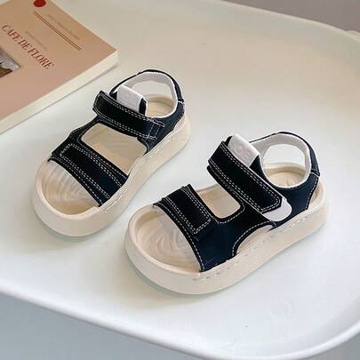 1双黑色交叉条纹夏季男女童凉鞋，简约魔术贴软底厚底鞋，儿童多功能休闲沙滩鞋，新款幼儿露趾运动凉鞋，中性魔术贴防滑儿童户外日常休闲鞋，交叉条纹儿童厚底凉鞋，黑白简约魔术贴软底透气男女童沙滩鞋，黑白撞色魔术贴耐磨软底男女童日常休闲鞋，简约男女童露趾凉鞋，双魔术贴软底厚底