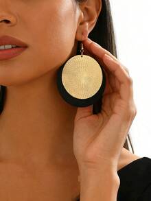 1 Pair Women's European And American Style Black & Gold Contrasting Woven Texture Round Drop Earrings, Exaggerated Design - Golden Yellow+Black - View 5