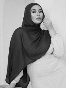 1 Stück Damen Viskose Einfarbiger Kopftuch, Weich mit breitem Rand, vielseitiger Sonnenschutz Hijab Schal, geeignet für den täglichen Gebrauch - Schwarz - Übersicht 6